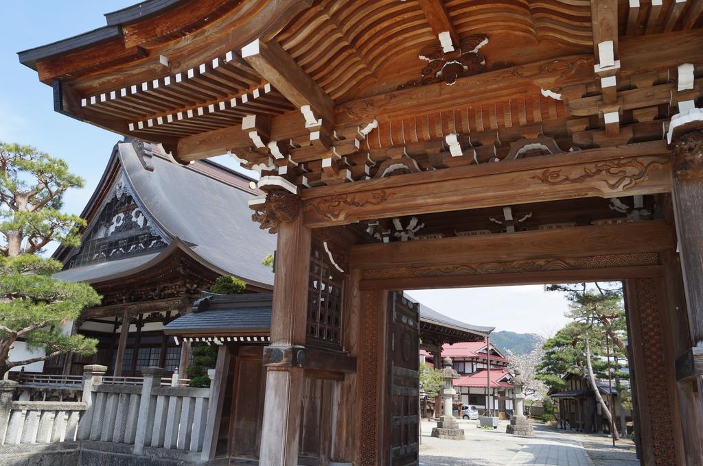 Kazeya Hotel Takayama  Bagian luar foto