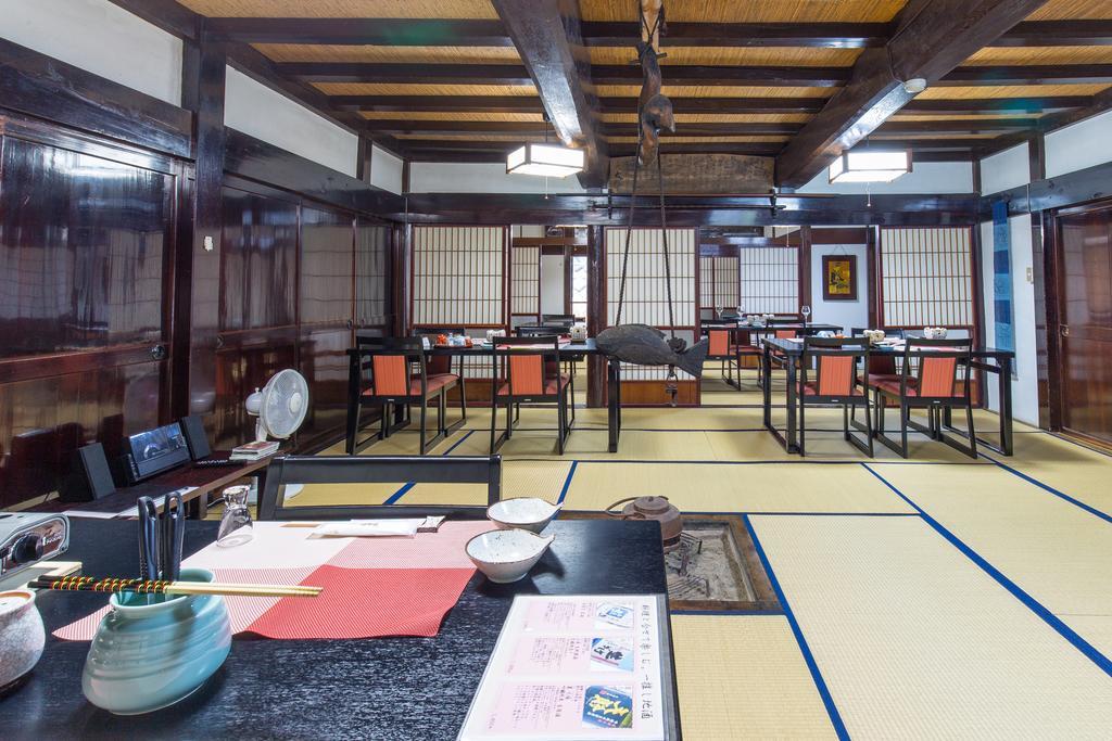 Kazeya Hotel Takayama  Bagian luar foto
